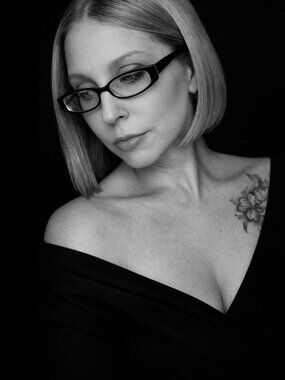 Meet your Posher, Crystal